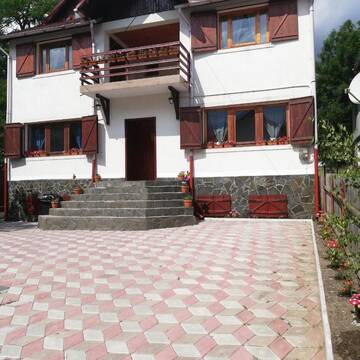 Фотографии Дома для отпуска Casa Vis de Munte 1 POIANA TAPULUI г. Буштени (Румыния) №1 Фото Дома для отпуска Casa Vis de Munte 1 POIANA TAPULUI г. Буштени 1
