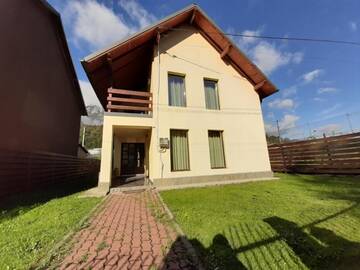 Фотографии Виллы CASA ALY г. Буштени (Румыния) №2 Фото Виллы CASA ALY г. Буштени 2