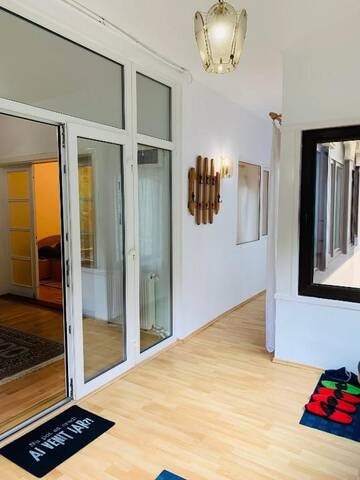 Фото номера Дом с 3 спальнями Дома для отпуска Casa Papillon г. Буштени 30