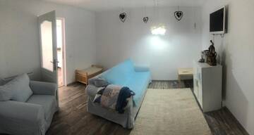 Фото номера Апартаменты - 1-й этаж Гостевой дом Casa Turta Dulce г. Буштени 2