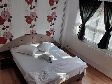 Фото номера Стандартный двухместный номер с 1 кроватью Гостевой дом Casa David г. Буштени 10