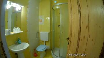 Фото номера Двухместный номер с 1 кроватью Отель Hotel Marasesti г. Буштени 11