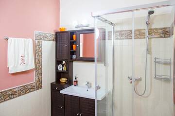 Фото номера Вилла Делюкс Гостевой дом Zamora Bellevue by CityLife Suites г. Буштени 57