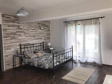 Фото номера Двухместный номер с 1 кроватью и балконом Гостевой дом Vila Mama Jana г. Буштени 43