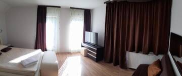 Фото номера Вилла с 3 спальнями Виллы CASA ALY г. Буштени 76