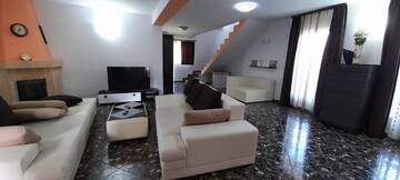 Фото номера Вилла с 3 спальнями Виллы CASA ALY г. Буштени 59