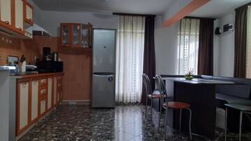 Фото номера Вилла с 3 спальнями Виллы CASA ALY г. Буштени 18
