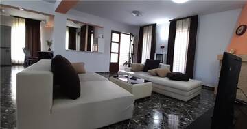 Фото номера Вилла с 3 спальнями Виллы CASA ALY г. Буштени 30