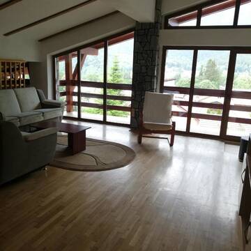 Фото номера Дом для отпуска Дома для отпуска Casa Vis de Munte 2 ZAMORA г. Буштени 9