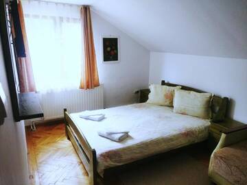 Фото номера Улучшенный двухместный номер с 1 кроватью Отель Bianca House г. Буштени 13