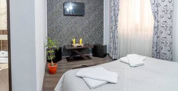 Фото номера Двухместный номер с 1 кроватью и видом на горы Гостевой дом Casa Lazar г. Буштени 9
