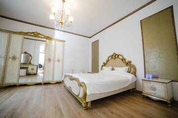 Фото номера Вилла Делюкс Виллы Vila Castel Cantacuzino г. Буштени 4