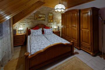 Фото номера Вилла с 6 спальнями Виллы Boutique Hotel Club-Austria г. Буштени 14