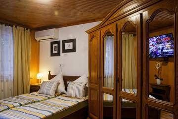 Фото номера Villa Elena Виллы Boutique Hotel Club-Austria г. Буштени 28