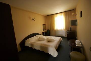 Фото номера Двухместный номер с 1 кроватью Отель Hotel Paraul Rece г. Буштени 9